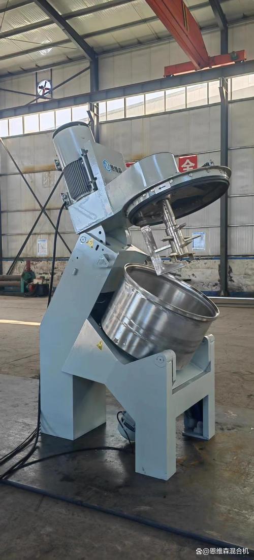 傾斜式混合造粒機 實現物料均勻混合，顯著提升造粒效率的關鍵設備
